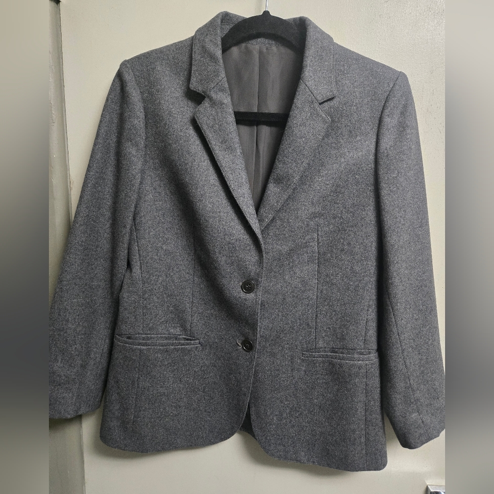Vintage Burberry’s Wool Blazer, approx size 4